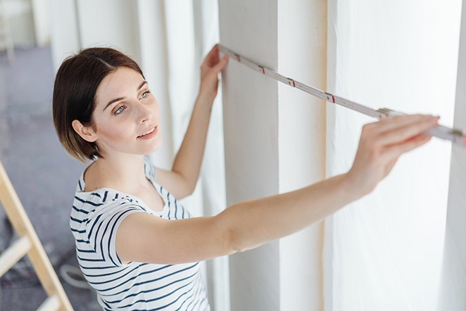 
LET US GUIDE YOU THROUGH THE BUYING & SIZING PROCESS OF YOUR NEW CURTAINS
 
How to measure for curtains